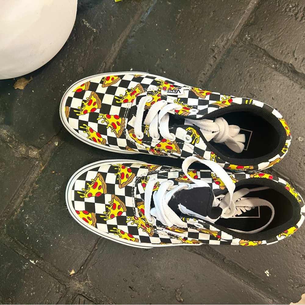 Kids’ Pizza Vans size 1.5